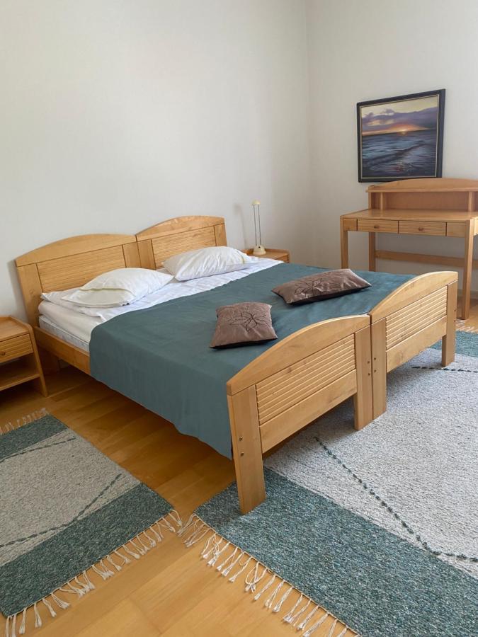 Kuressaare Tallinn Street Apartments Eksteriør billede
