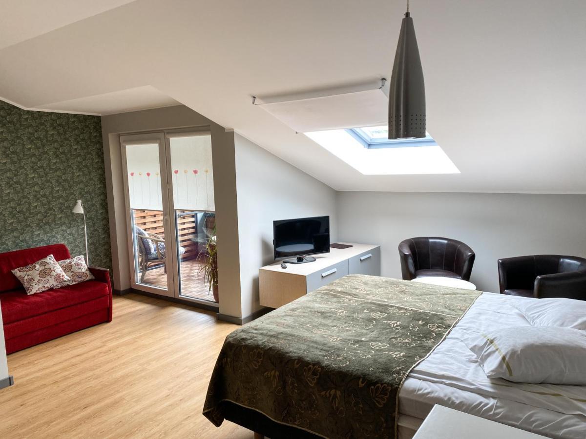 Kuressaare Tallinn Street Apartments Eksteriør billede