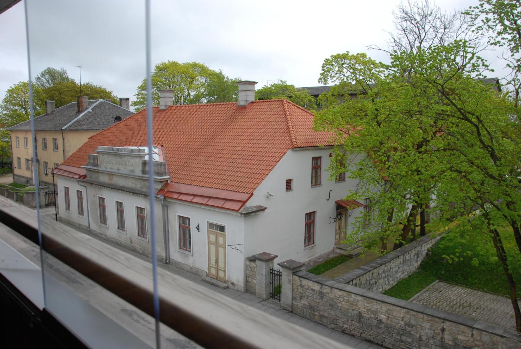 Kuressaare Tallinn Street Apartments Eksteriør billede