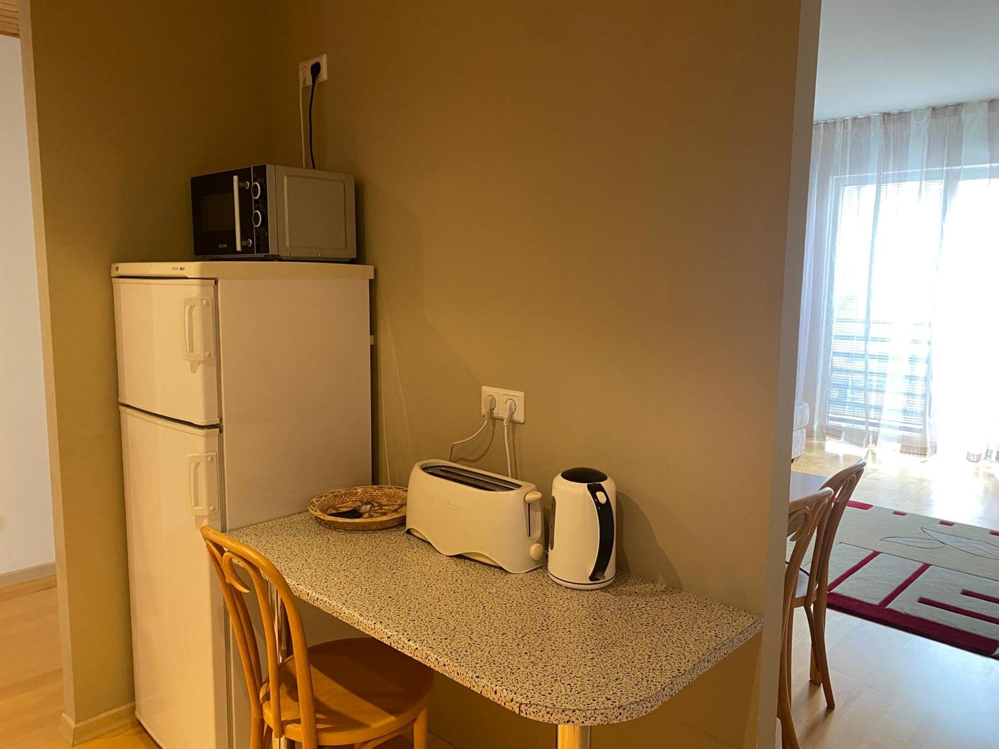 Kuressaare Tallinn Street Apartments Eksteriør billede